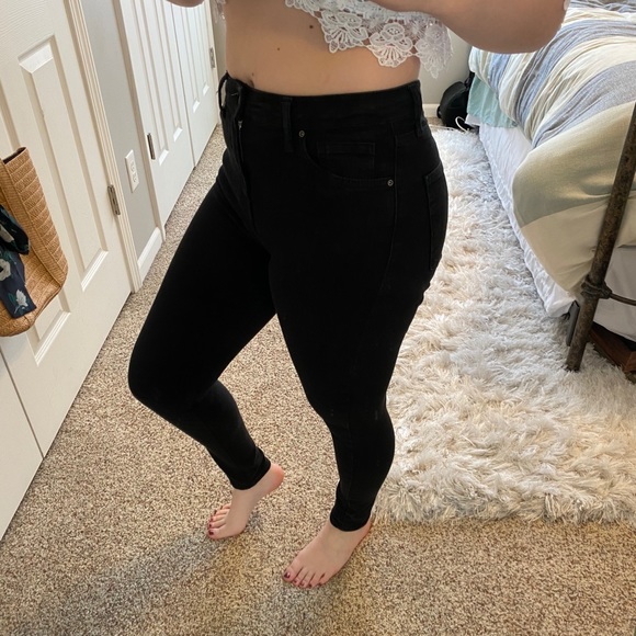 TopShop Black Jamie Jeans - Picture 2 of 5